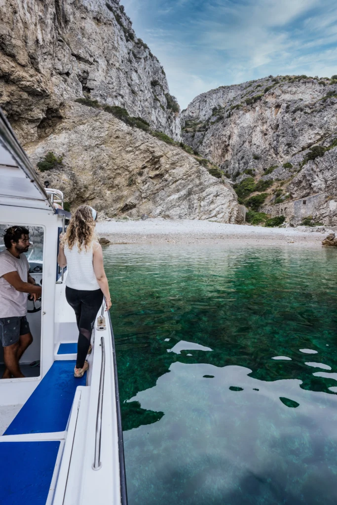 Tours Boat 7 IdentityBrandStories Boat Tour Meira 75Res 12