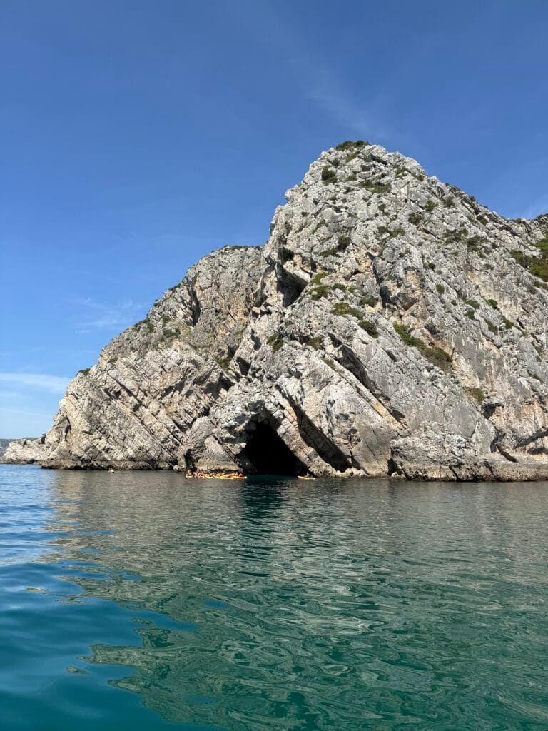 Kayaking in Arrabida: Best Kayak Tour in Sesimbra (2026 Guide) 19 kayaking in Arrábida Portugal guide