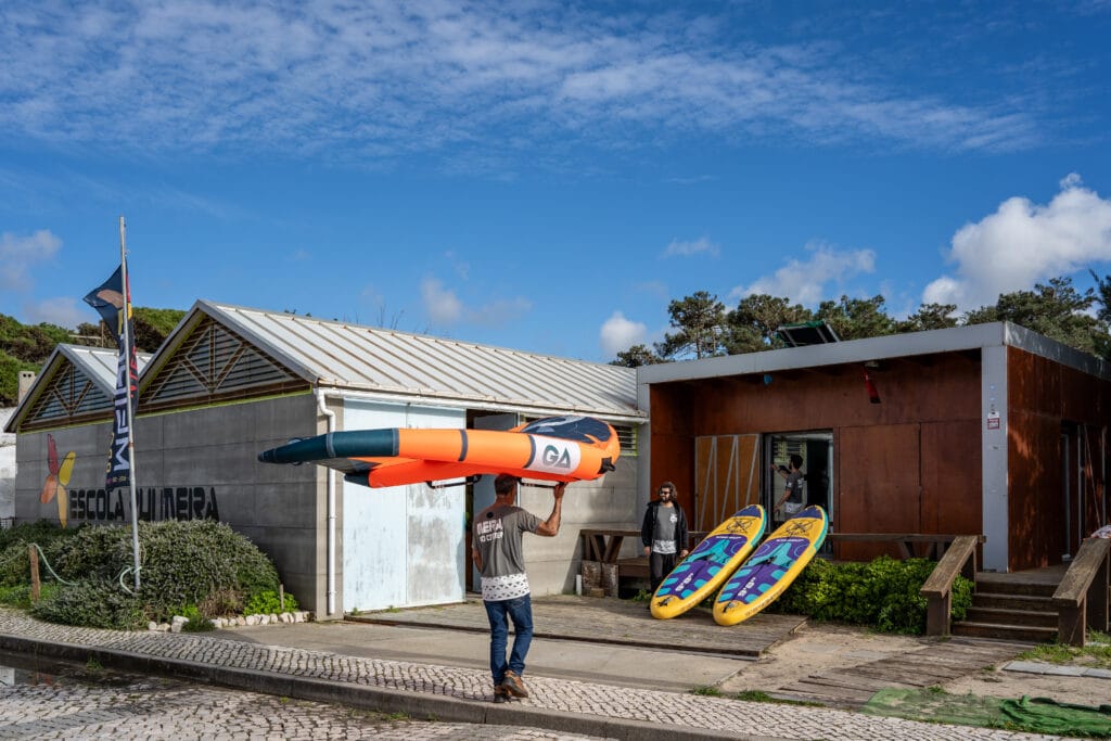 day trip from Lisbon to Sesimbra kayak group Meira Pro Center